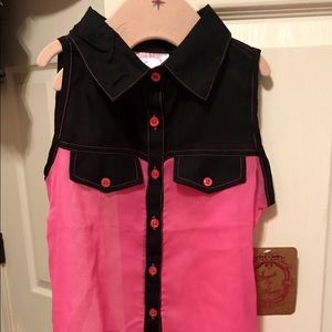 Size 6 stylish Sugar and Honey tank top